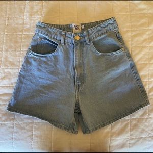 NWOT Princess Polly shorts!